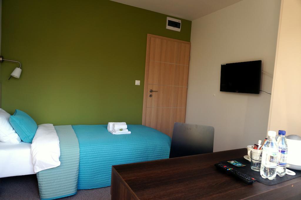 Villa Modlin Airport Nowy Dwór Mazowiecki Chambre photo