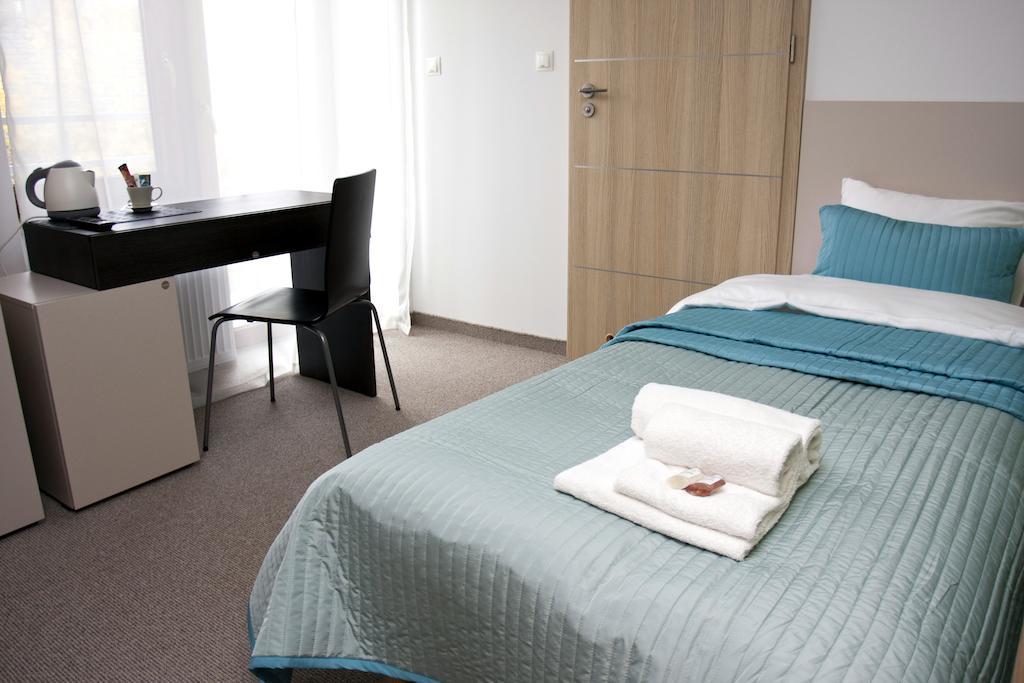 Villa Modlin Airport Nowy Dwór Mazowiecki Chambre photo